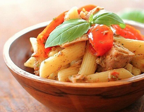 pasta con Tonno e Pomodori Pachino ‏