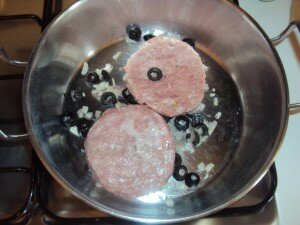 Ricette Hamburger Hamburger di Carne Bianca con Olive e Aceto Balsamico‏ (3)