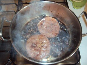 Ricette Hamburger Hamburger di Carne Bianca con Olive e Aceto Balsamico‏ (4)